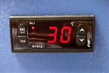 冷水機(jī)組溫度如何設(shè)定與控制(MTR12溫控器)？