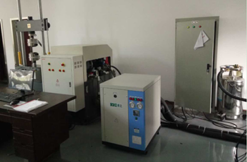 2008-2019年，中國(guó)科學(xué)院寧波材料技術(shù)與工程研究所多次向博克公司購(gòu)買冷水機(jī)